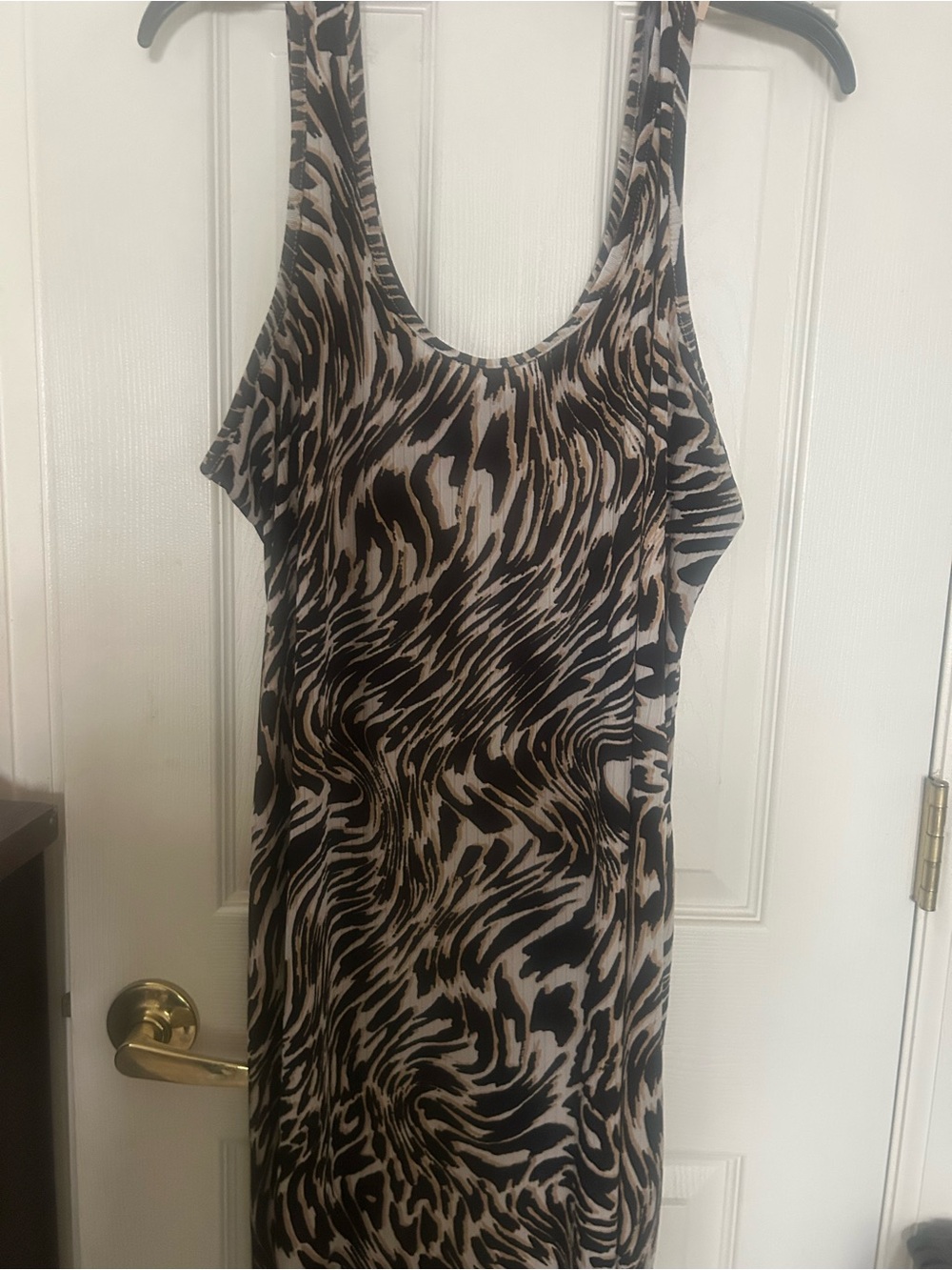 Sleeveless Midi Dress in Black & Tan Animal Print size 2X.